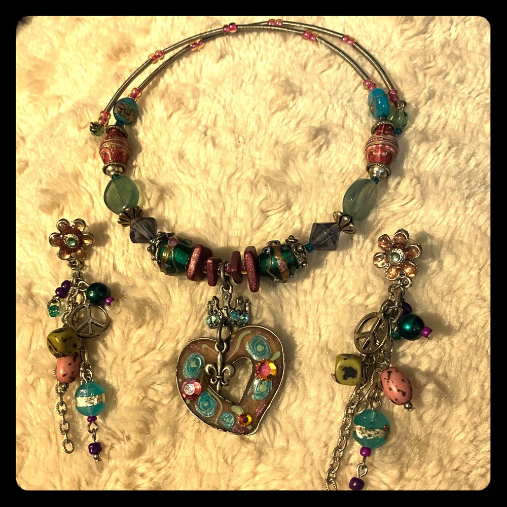 Treska Necklace and Earring Set